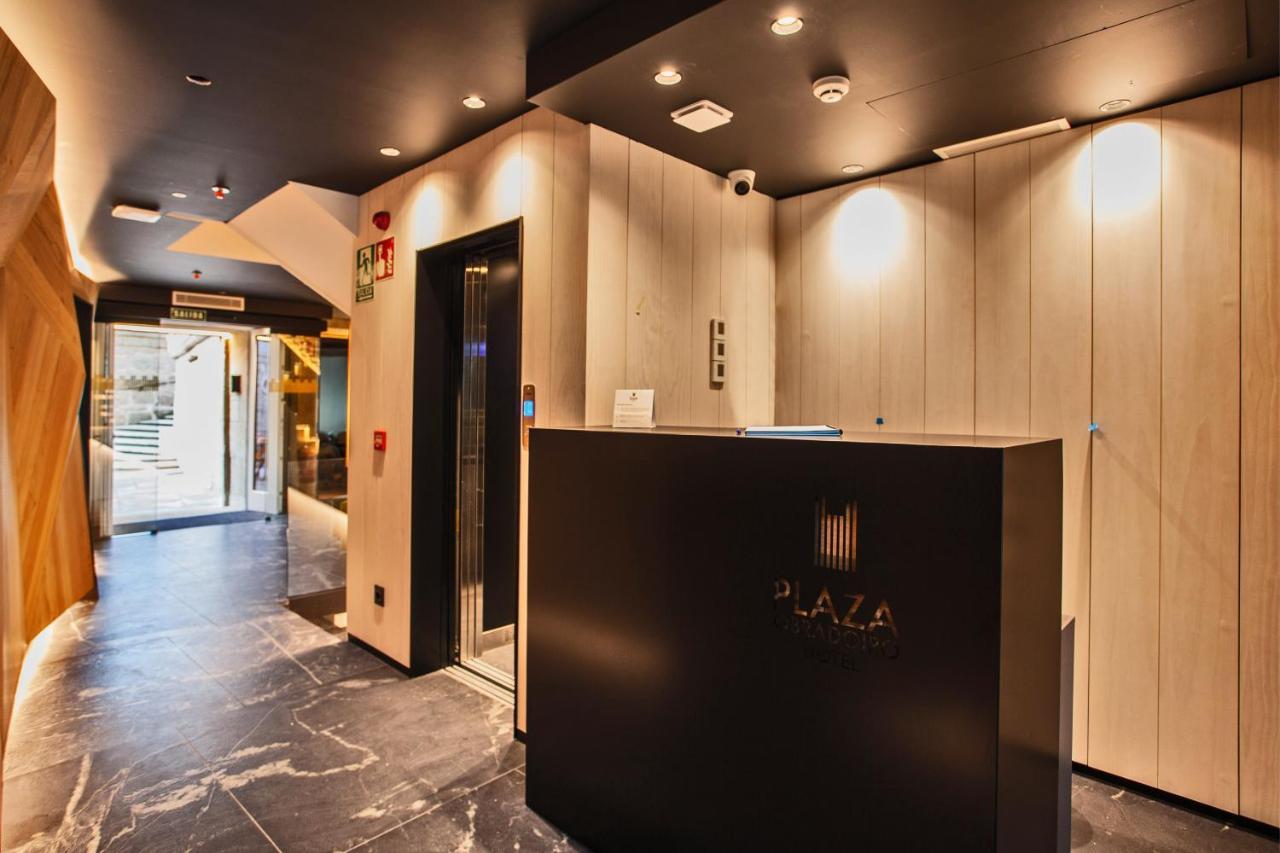 Hotel Plaza Obradoiro By Bossh! Hotels Santiago de Compostela Eksteriør billede